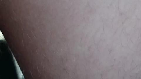 25628