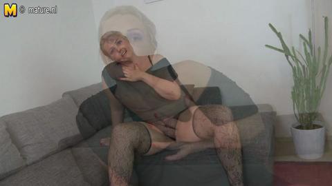 9860